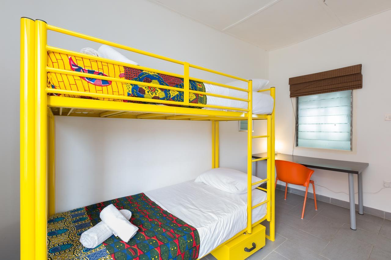 Agoo Hostel (Adults Only) Аккра Номер фото